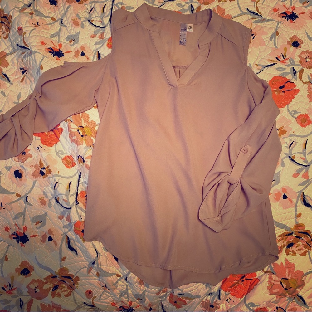 Francesca’s Light Pink Blouse